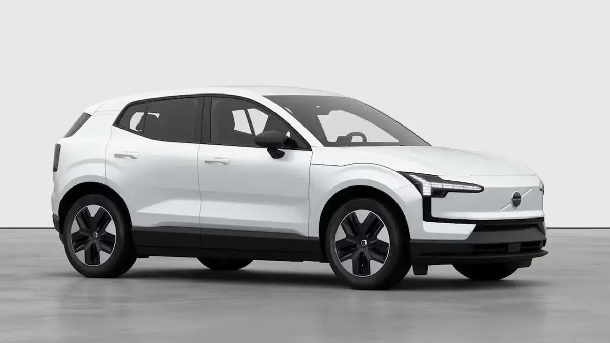 Nuova Volvo EX30 Core 75 kW (102 CV) 2026 Crystal white SUV
