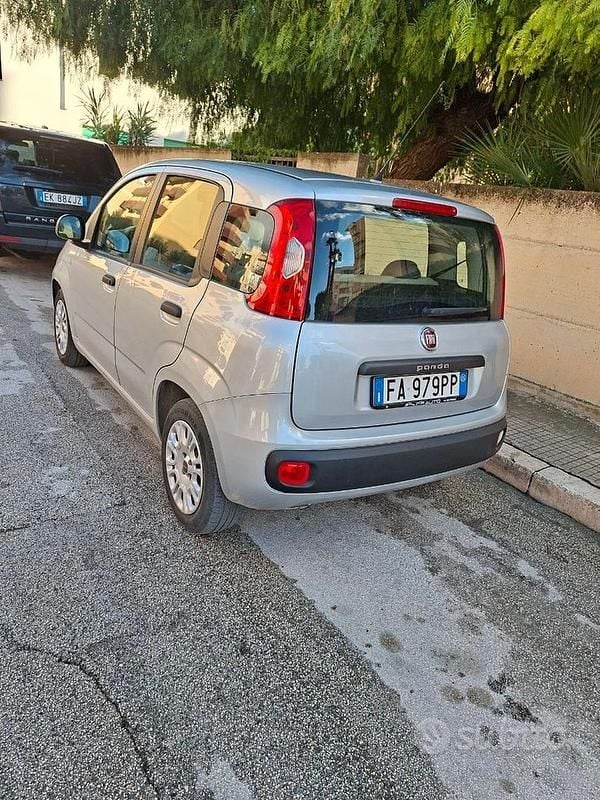 Usata Fiat Panda 69 CV (50 kW) 2015 Grigio Berlina