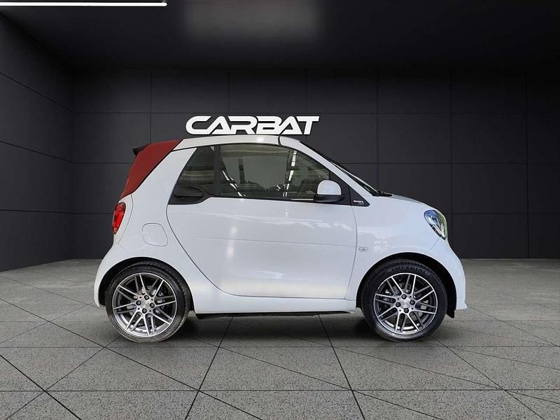 Usata Smart ForTwo Cabrio Brabus 90 CV (66 kW) 2019 Bianco Cabrio