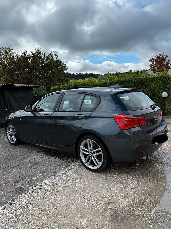 Usata BMW 118 M Sport 150 CV (110 kW) 2019 Grigio Utilitaria
