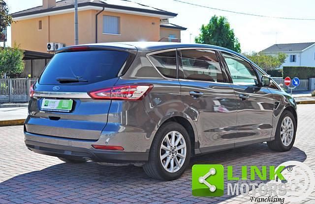 Usata Ford S-MAX S 150 CV (110 kW) 2016 Grigio Monovolume