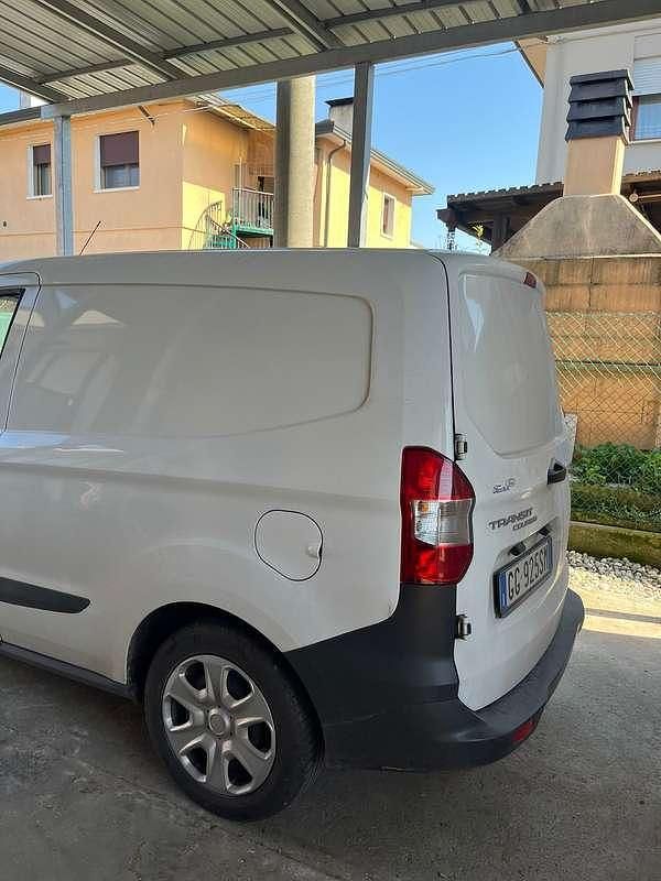 Usata Ford Transit 99 CV (72 kW) 2022 Bianco Furgone