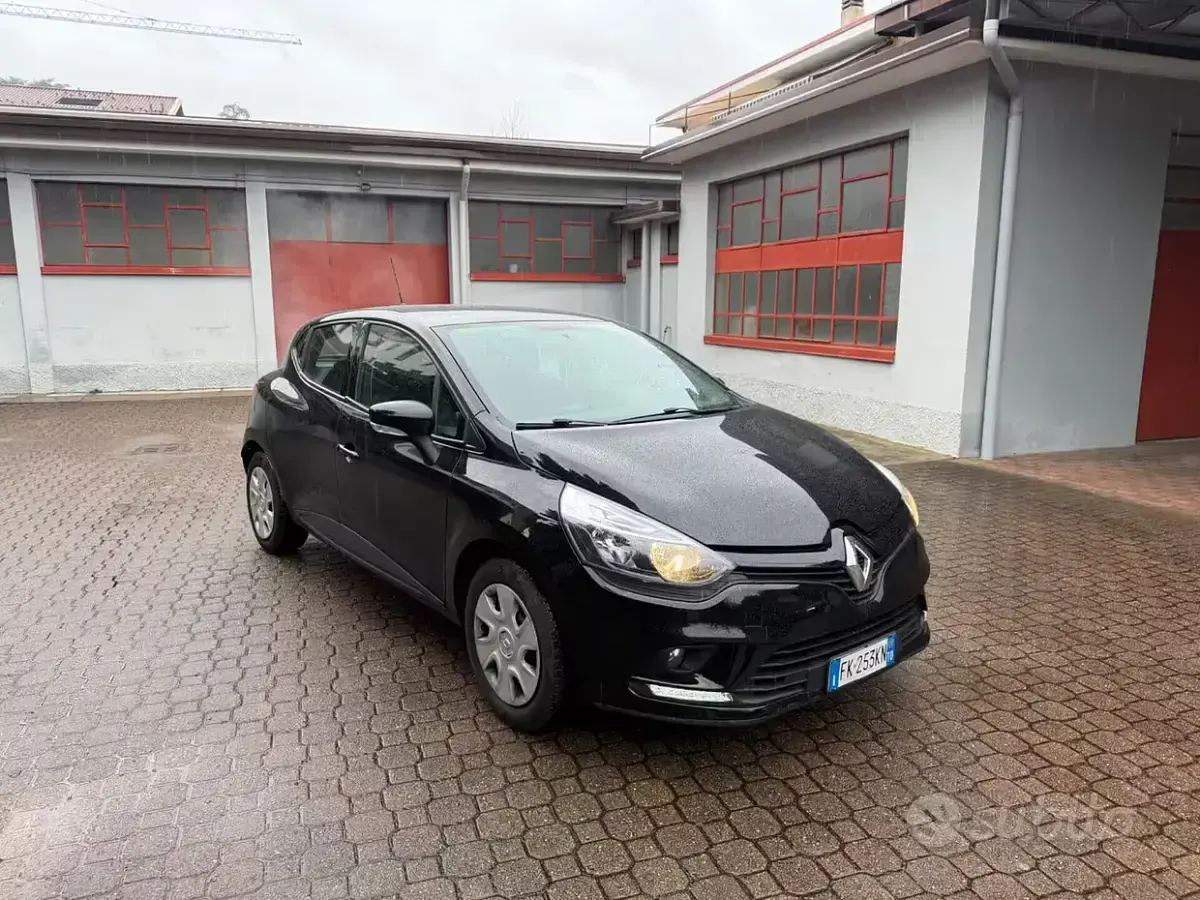 Usata Renault Clio IV 90 CV (66 kW) 2017 Nero Berlina