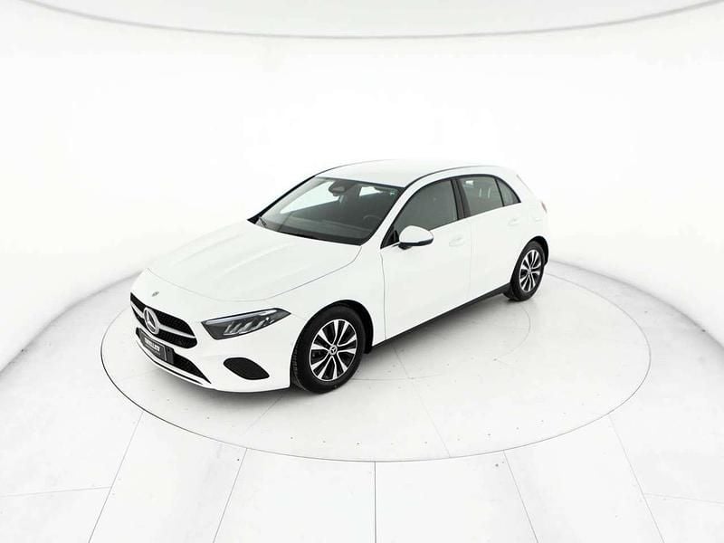 Usata Mercedes A180 Advanced 116 CV (85 kW) 2025 Bianco Berlina