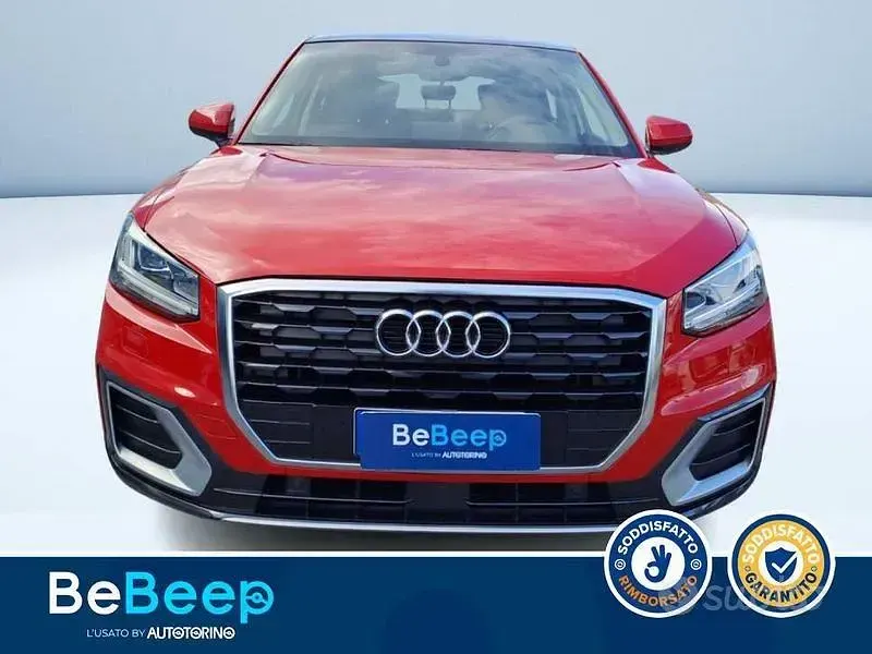 Usata Audi Q2 Admired 116 CV (85 kW) 2019 Rosso metallizzato SUV