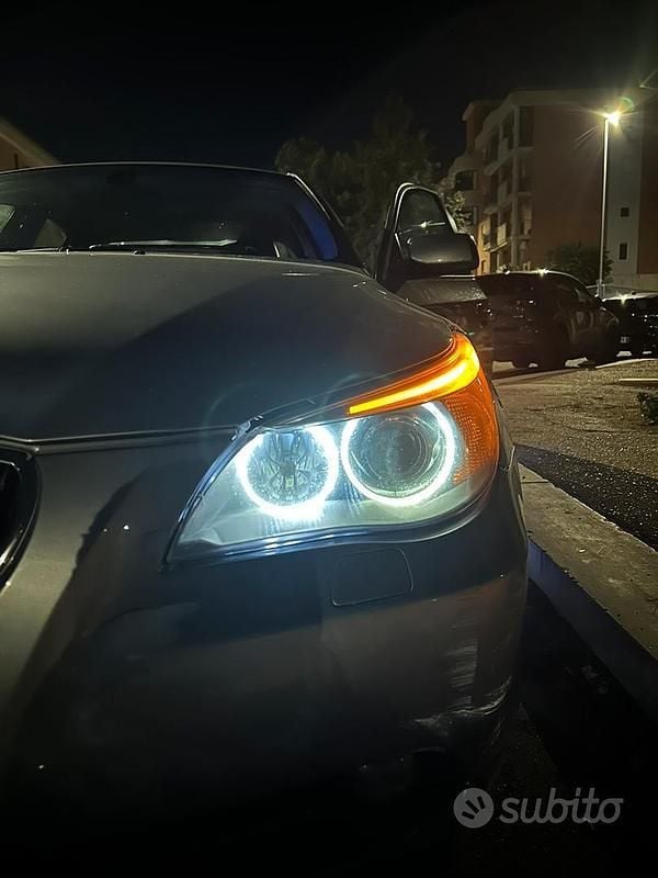 Usata BMW 525 M Sport 177 CV (130 kW) 2005 Grigio Berlina
