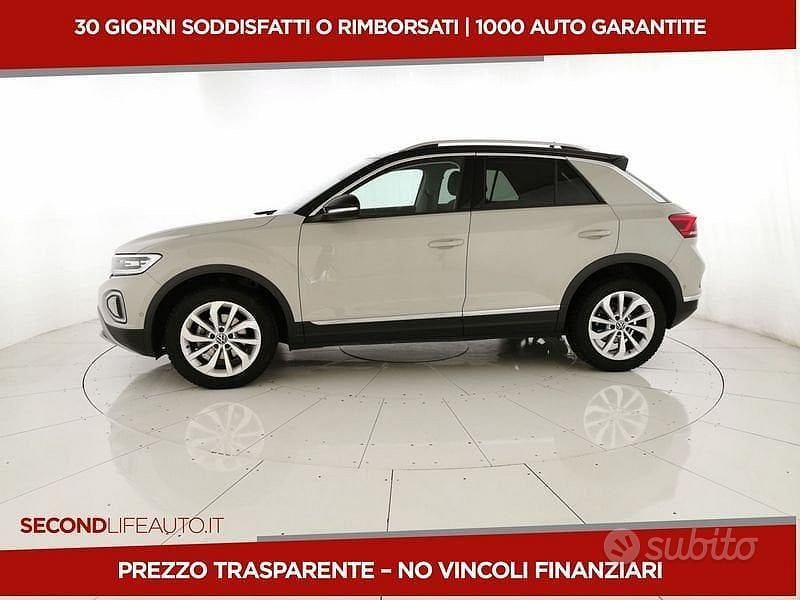 Usata VW T-Roc Style 149 CV (109 kW) 2022 Grigio SUV