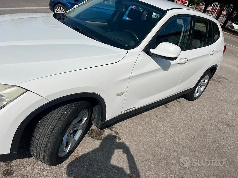 Usata BMW X1 Sport Line 177 CV (130 kW) 2011 Bianco SUV