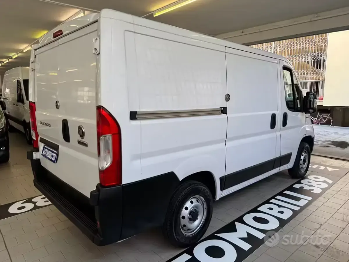 Usata Fiat Ducato 33 140 CV (102 kW) 2021 Bianco Furgone