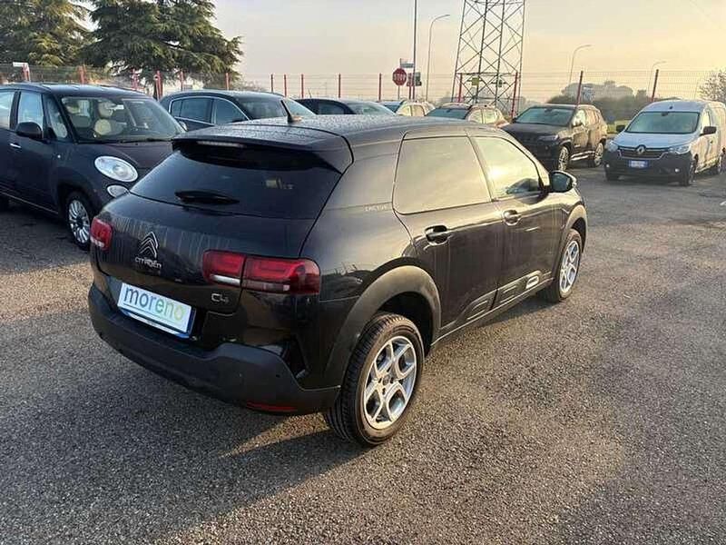 Usata Citroën C4 Shine 120 CV (88 kW) 2020 Nero SUV
