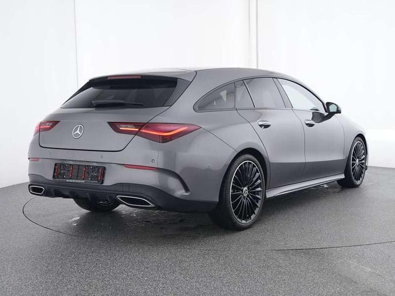 Usata Mercedes CLA200 AMG Line Premium Plus 163 CV (119 kW) 2025 Grigio montagna Station wagon