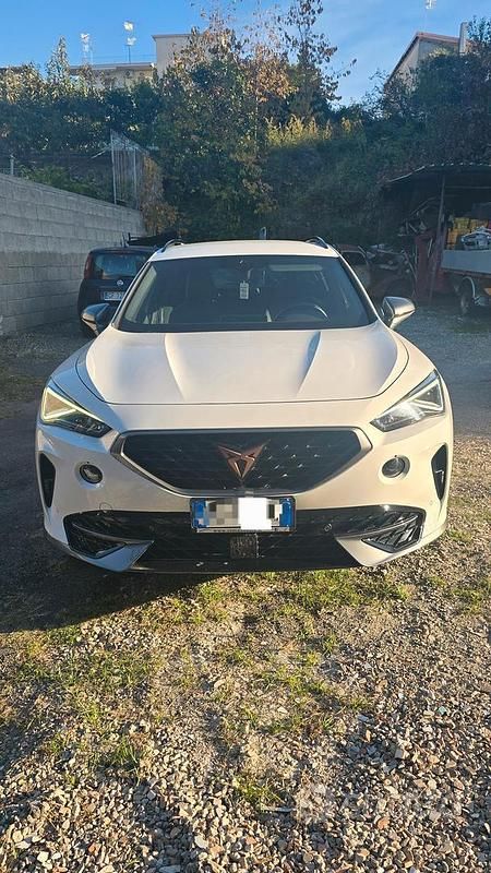Bianco Usata 2023 Cupra Formentor SUV | 25.000 € (Buon prezzo) - Immagine 1/4