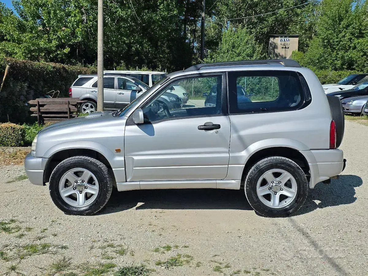 Usata Suzuki Grand Vitara 109 CV (80 kW) 2003 SUV