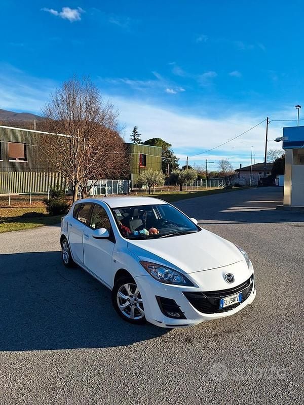Usata Mazda 3 116 CV (85 kW) 2012 Bianco Berlina