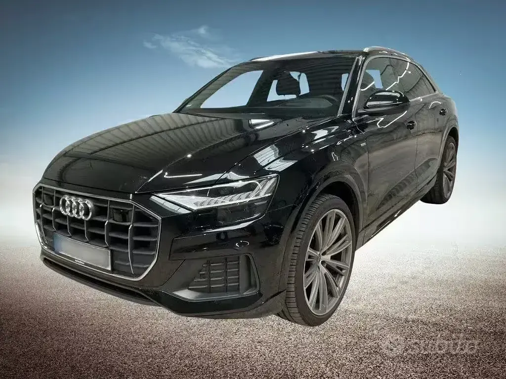Usata Audi Q8 S-Line 286 CV (210 kW) 2023 Nero SUV