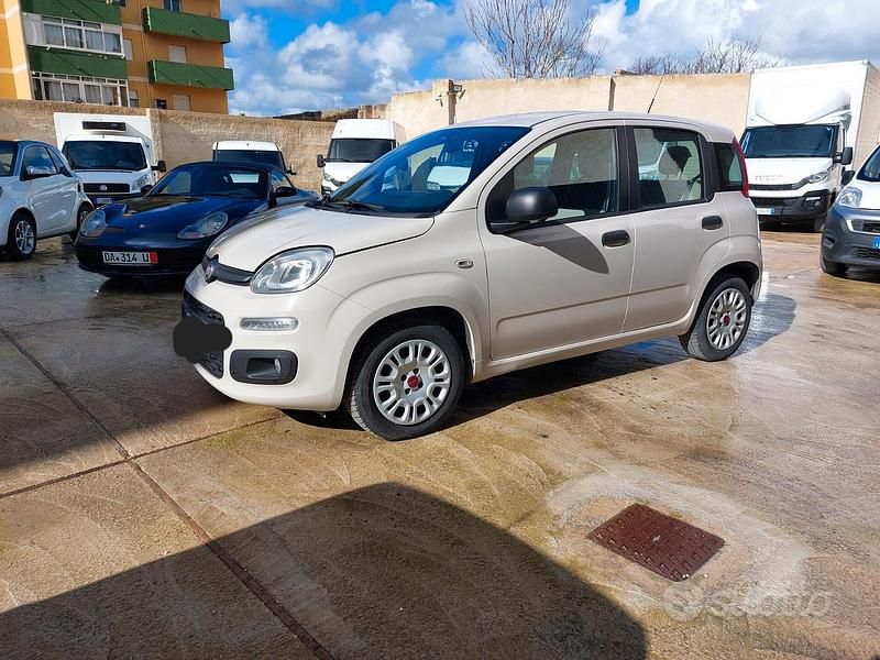 Usata Fiat Panda Pop 69 CV (50 kW) 2014 Marrone Utilitaria