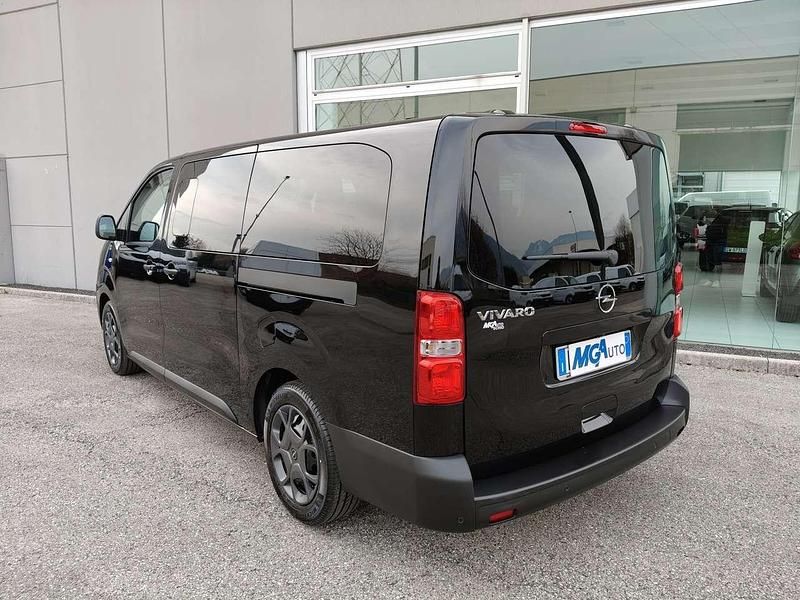 Nuova Opel Zafira 179 CV (131 kW) 2025 Nero Monovolume