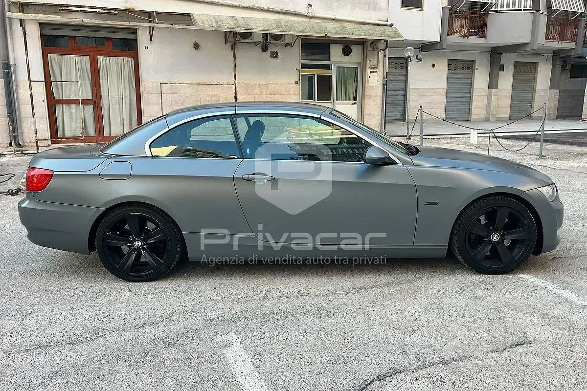 Usata BMW 330 Cabriolet M Sport 245 CV (180 kW) 2009 Grigio Cabrio