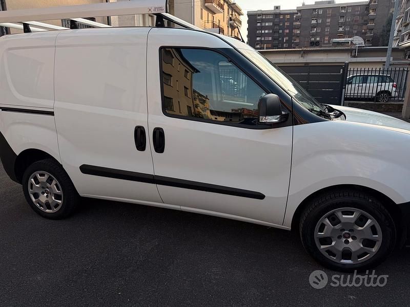 Usata Fiat Doblò 2021 Bianco Monovolume