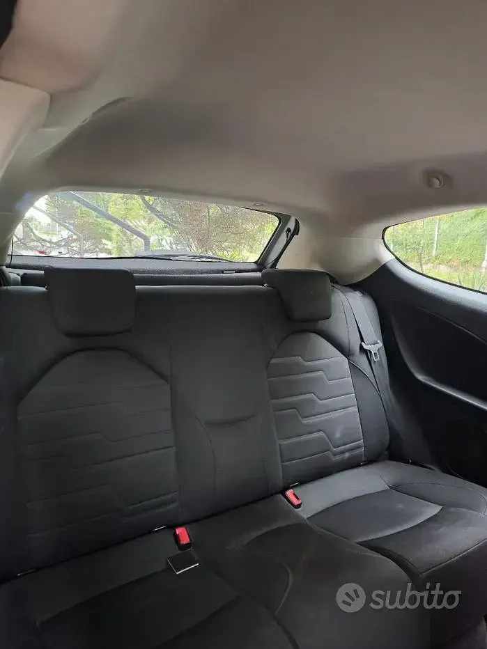 Usata Alfa Romeo MiTo Super 70 CV (51 kW) 2012 Grigio Utilitaria