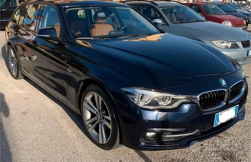 Usata BMW 325 218 CV (160 kW) 2015 Blu Station wagon