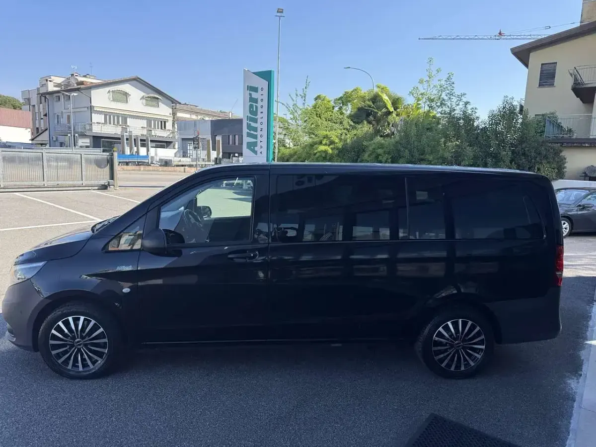 Usata Mercedes Vito 163 CV (119 kW) 2022 Nero Furgone