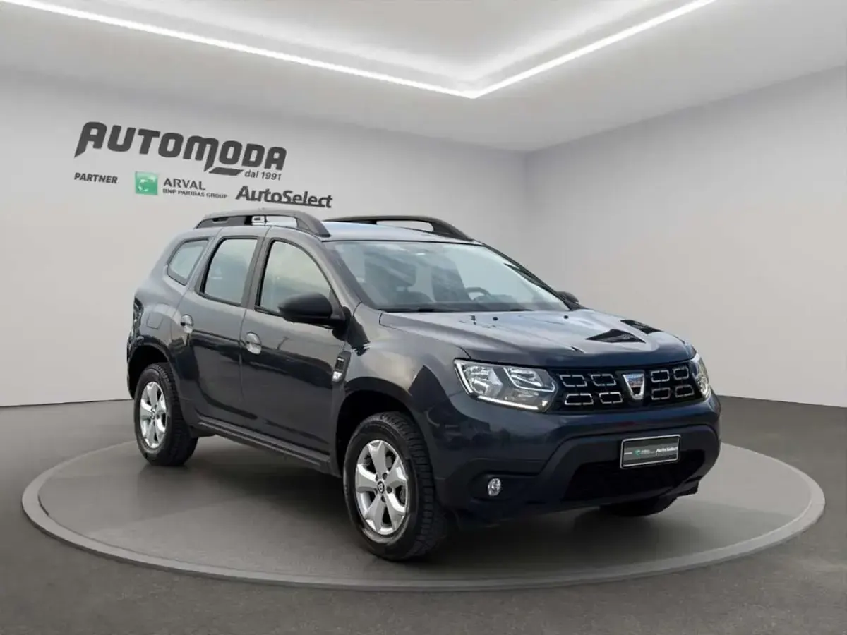 Usata Dacia Duster 114 CV (83 kW) 2021 Grigio scuro SUV