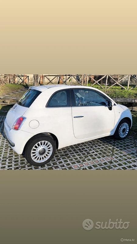 Usata Fiat 500 Lounge 69 CV (50 kW) 2013 Bianco Utilitaria