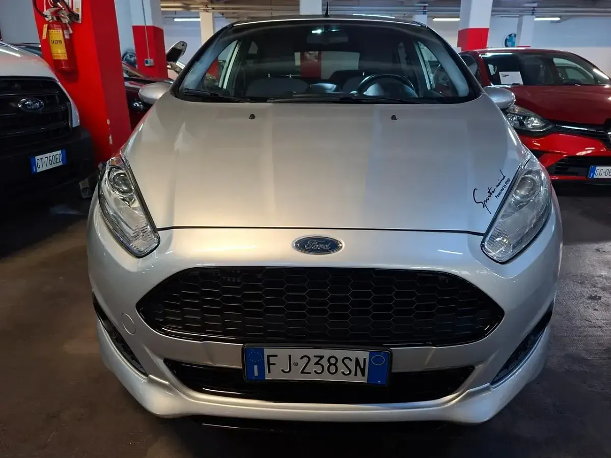 Gebraucht Ford Fiesta ST-Line 75 PS (55 kW) 2017 Silber Kleinwagen