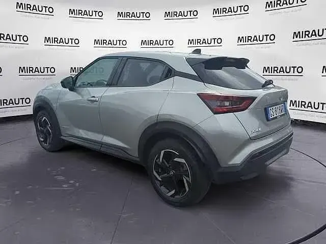 Usata Nissan Juke N-Connecta 142 CV (104 kW) 2024 Marrone SUV