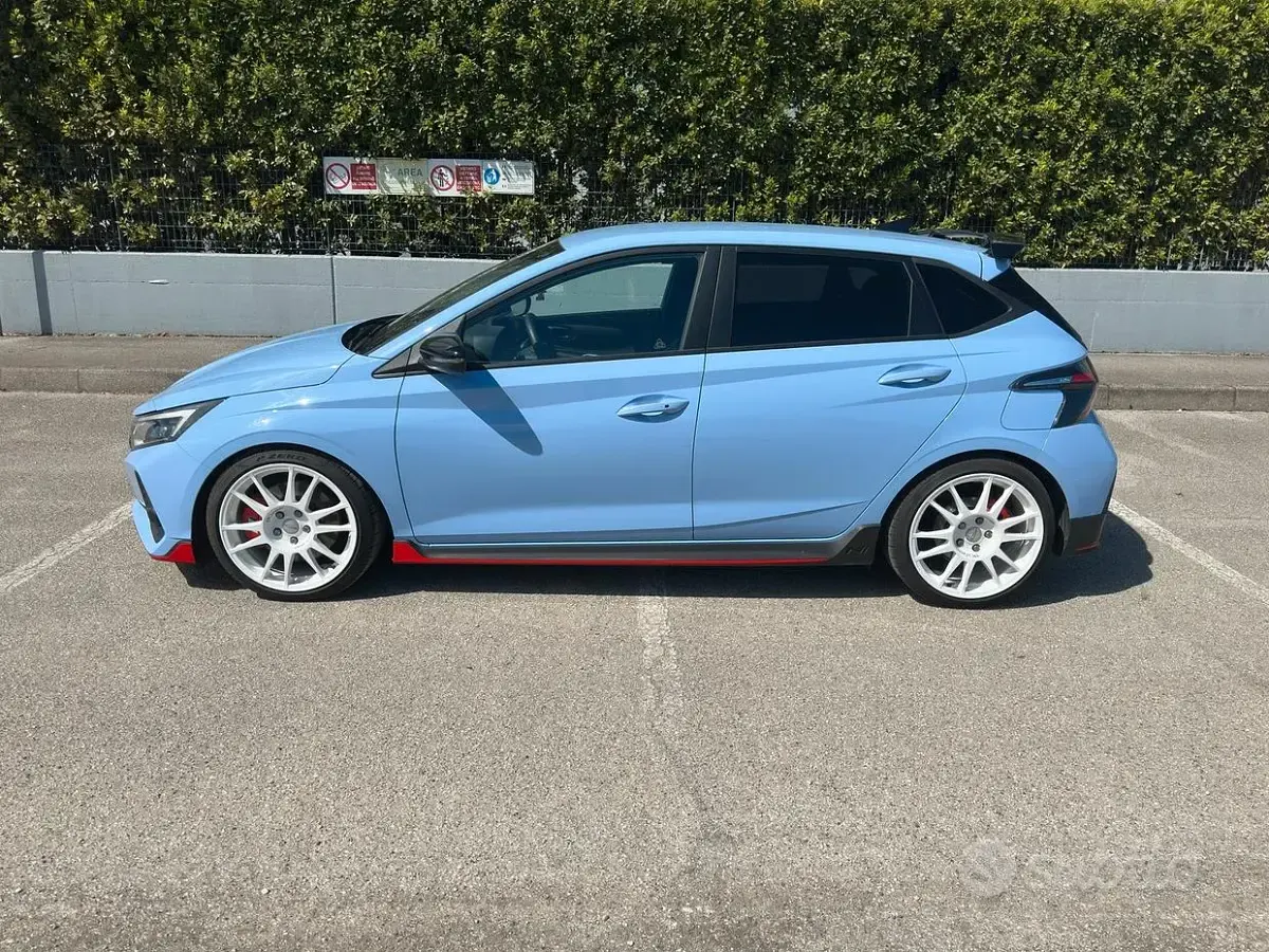 Usata Hyundai i20 N Performance 204 CV (150 kW) 2024 Blu Utilitaria