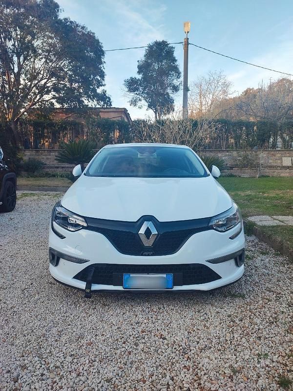 Usata Renault Mégane IV GT 165 CV (121 kW) 2017 Bianco Berlina