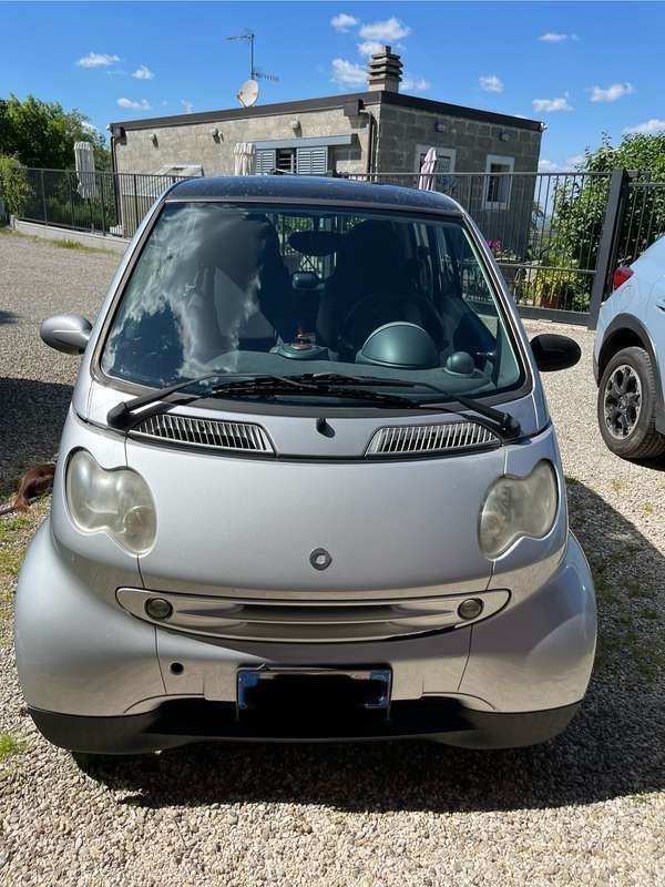 Usata Smart ForTwo Coupé Passion 75 CV (55 kW) 2003 Grigio Coupé