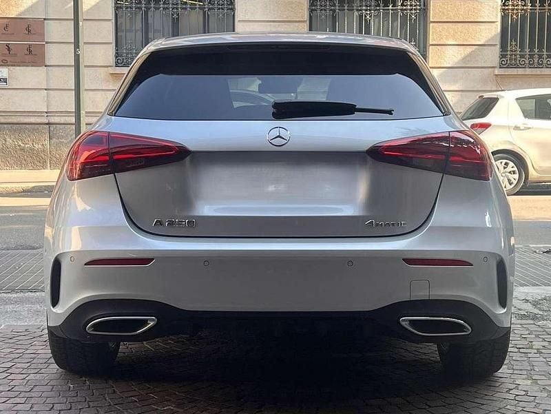 Usata Mercedes A250 Advanced Plus 224 CV (164 kW) 2023 Argento Berlina