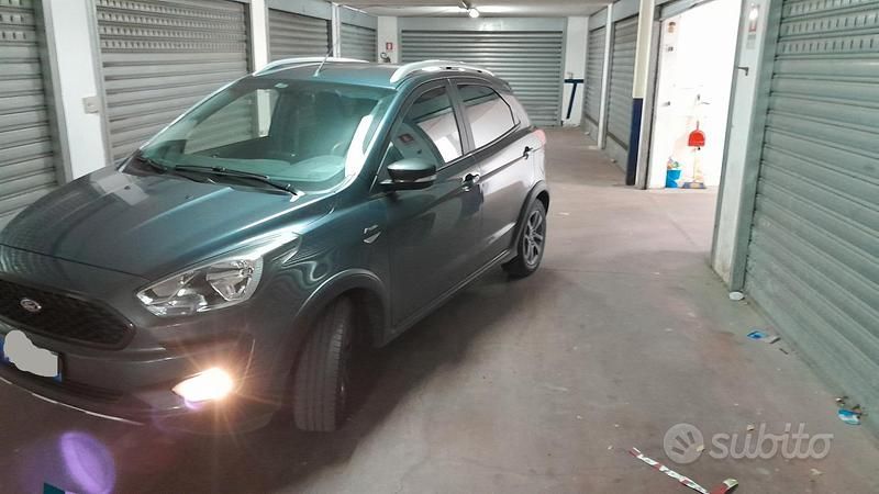 Usata Ford Ka 85 CV (62 kW) 2019 Grigio Utilitaria