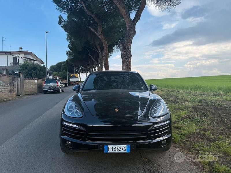 Usata Porsche Cayenne 250 CV (183 kW) 2013 Nero SUV