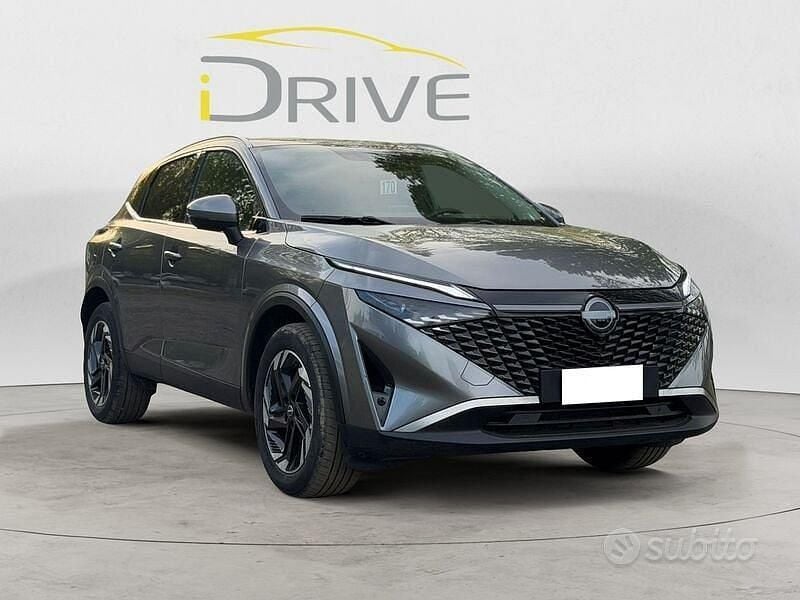 Usata Nissan Qashqai N-Connecta 140 CV (102 kW) 2025 Grigio SUV