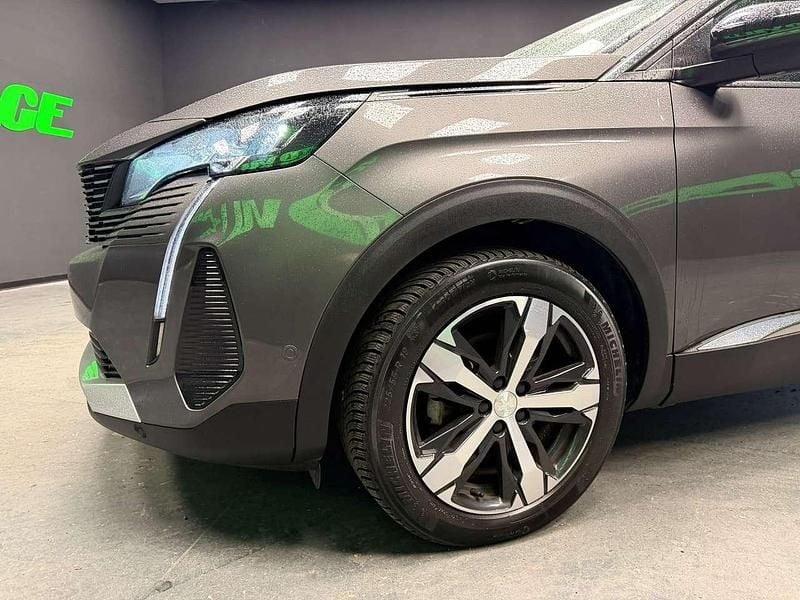 Usata Peugeot 5008 Allure 131 CV (96 kW) 2022 Grigio SUV