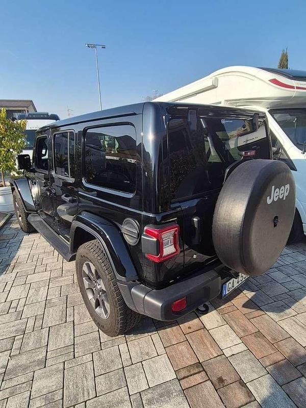 Usata Jeep Wrangler Overland 272 CV (200 kW) 2020 Nero SUV