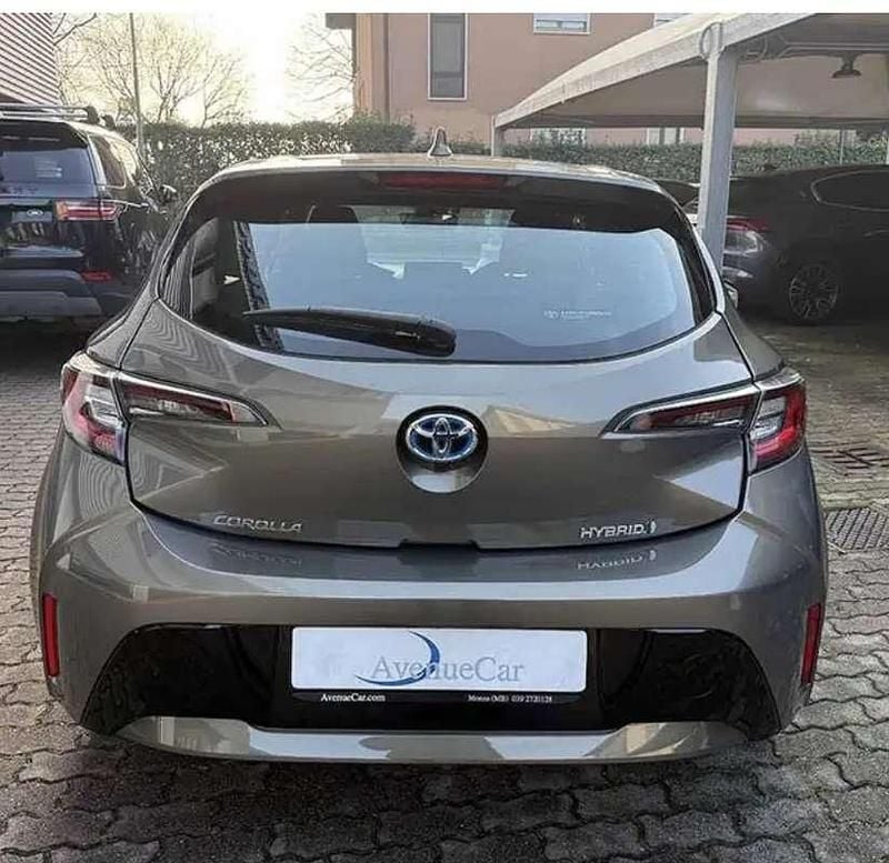 Usata Toyota Corolla 152 CV (111 kW) 2021 Grigio Berlina