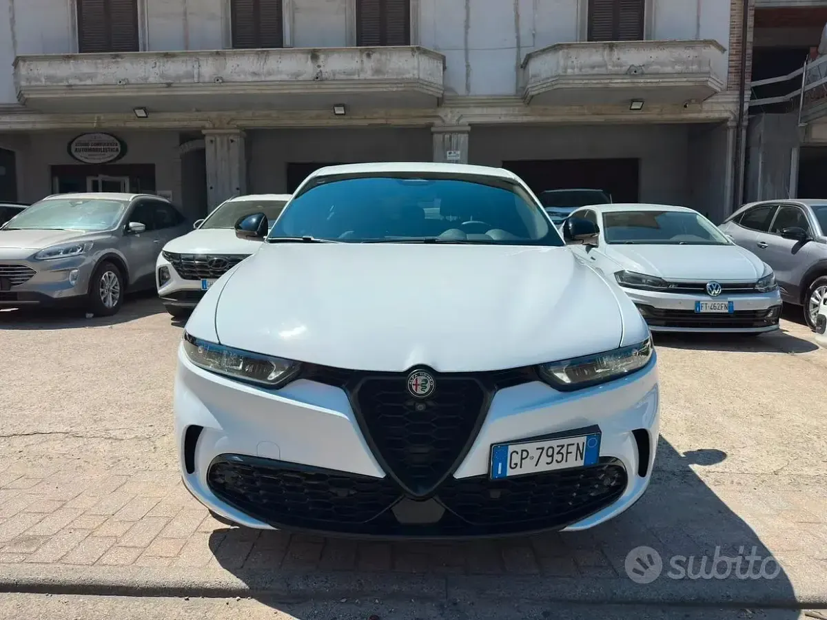 Usata Alfa Romeo Tonale Sprint 131 CV (96 kW) 2023 Bianco SUV