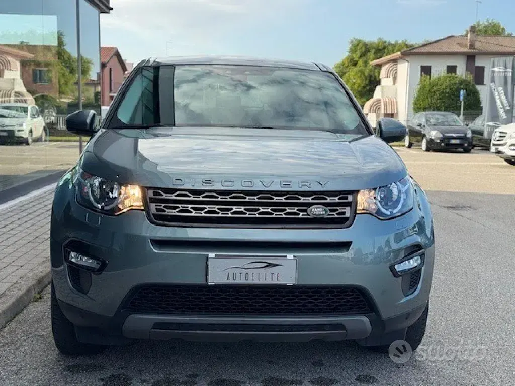 Usata Land Rover Discovery Sport HSE Luxury 150 CV (110 kW) 2015 Verde SUV