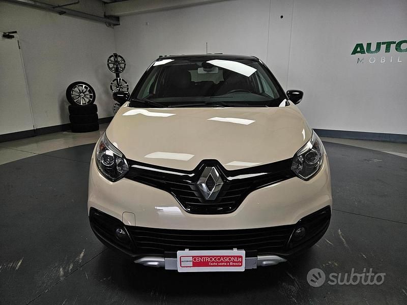 Usata Renault Captur Intens 110 CV (80 kW) 2017 Marrone SUV