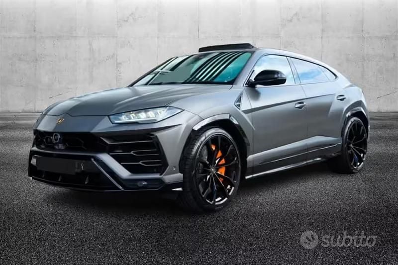 Usata Lamborghini Urus 650 CV (478 kW) 2020 Grigio SUV