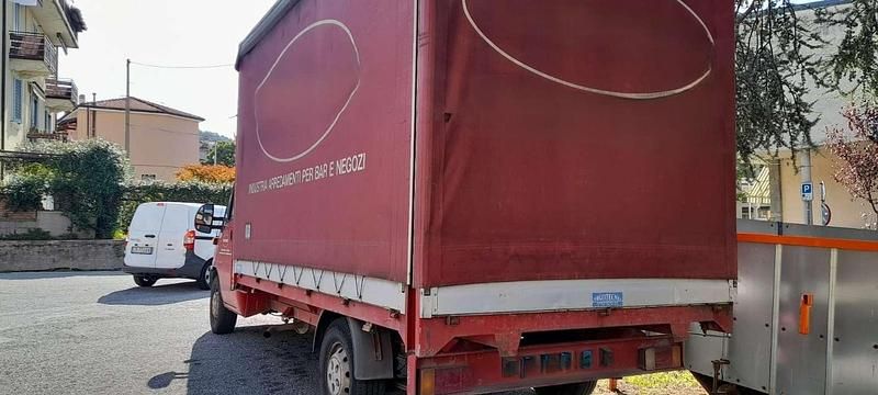 Usata Fiat Ducato 126 CV (92 kW) 2003 Rosso Furgone