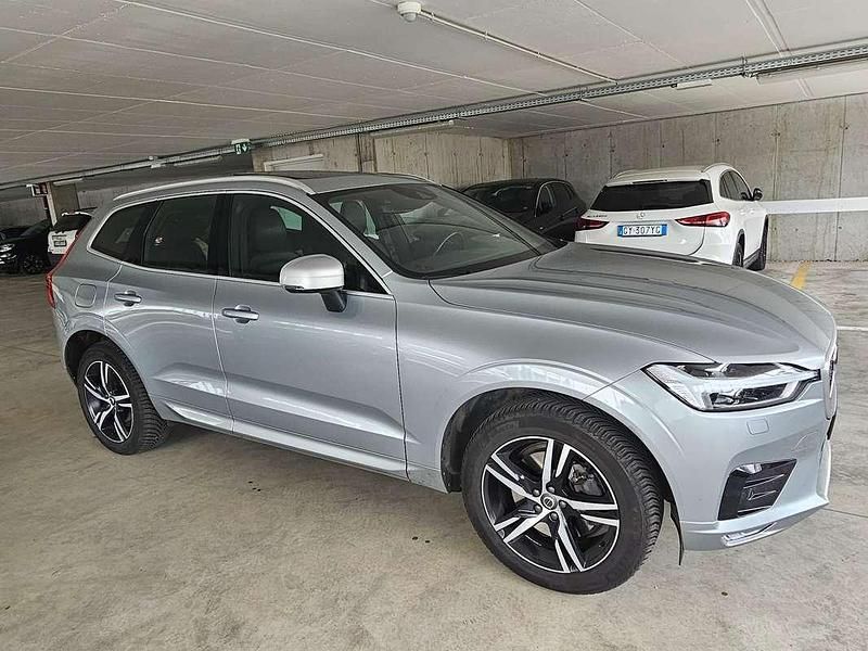Usata Volvo XC60 R-Design 250 CV (183 kW) 2018 Argento SUV