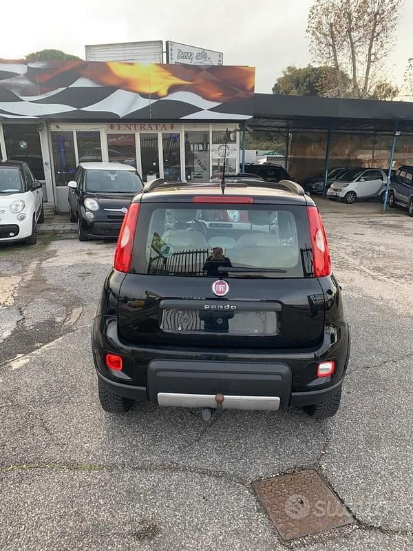 Usata Fiat Panda 4x4 Trekking 2013 Nero Utilitaria