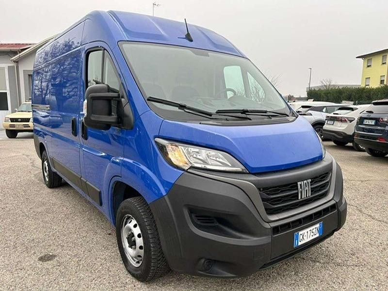 Usata Fiat Ducato 33 120 CV (88 kW) 2022 Blu Furgone
