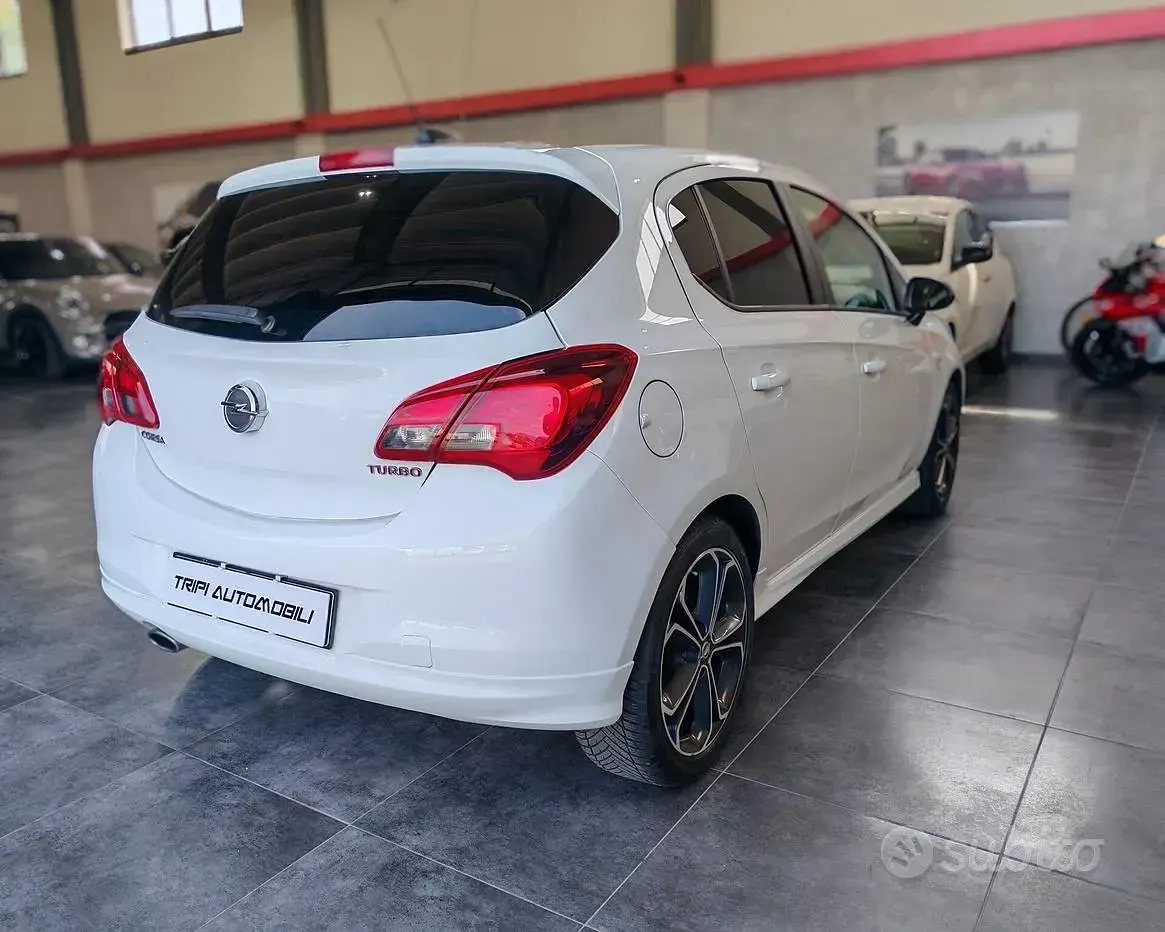 Usata Opel Corsa OPC 150 CV (110 kW) 2017 Bianco Utilitaria