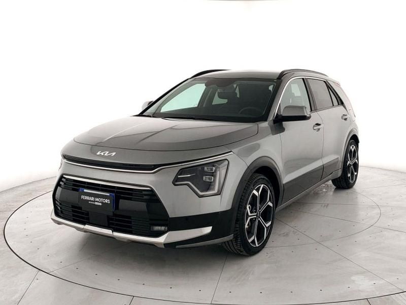 Usata Kia Niro 93 CV (68 kW) 2024 Grigio SUV